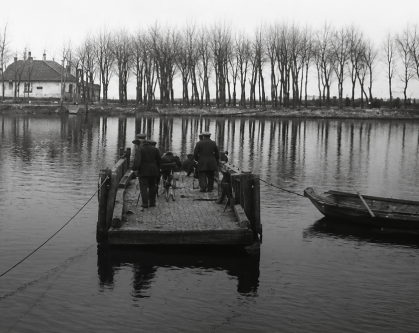 Historische foto van de veerpont